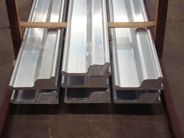 工業用鋁型材